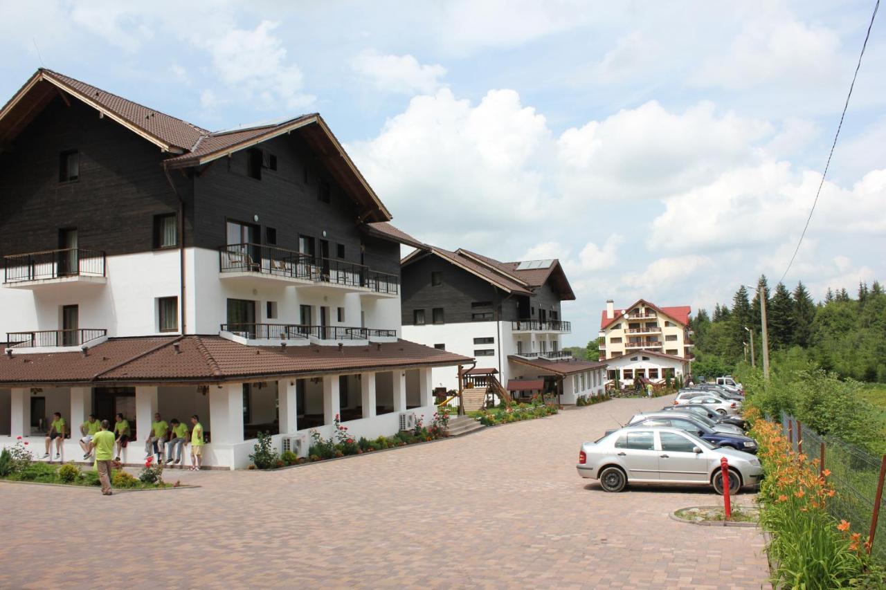 Hotel Miruna Sîmbăta de Sus المظهر الخارجي الصورة
