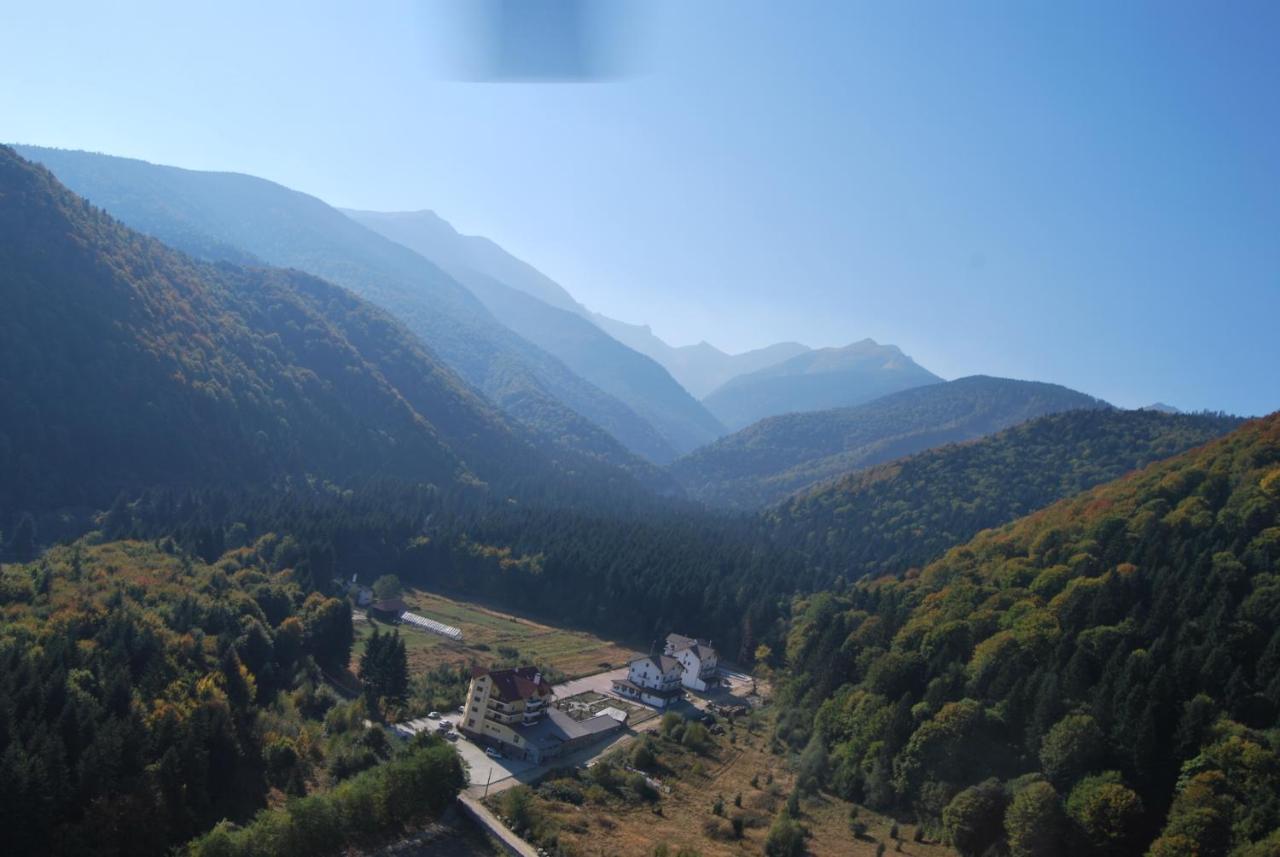 Hotel Miruna Sîmbăta de Sus المظهر الخارجي الصورة