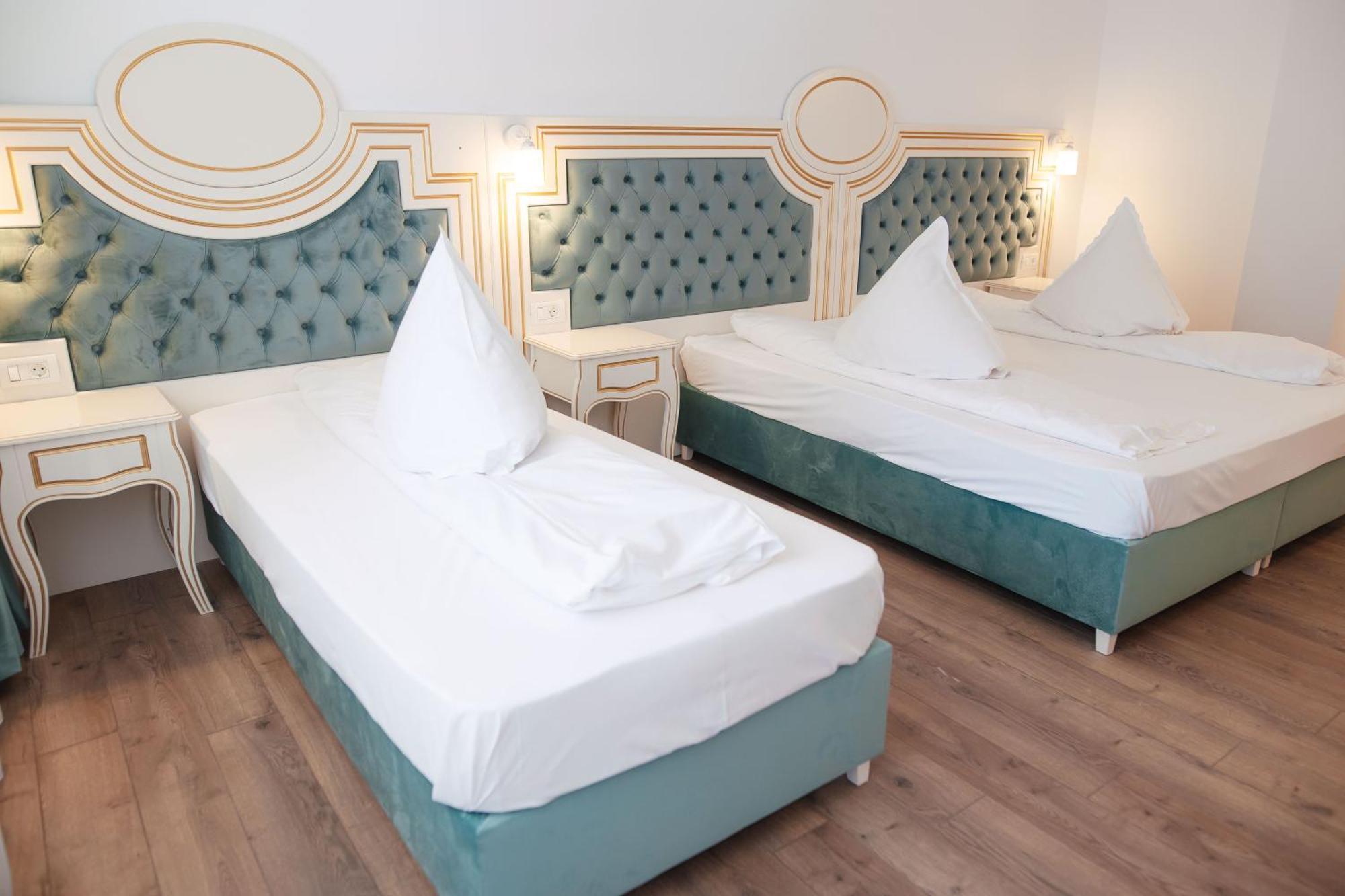 Hotel Miruna Sîmbăta de Sus المظهر الخارجي الصورة
