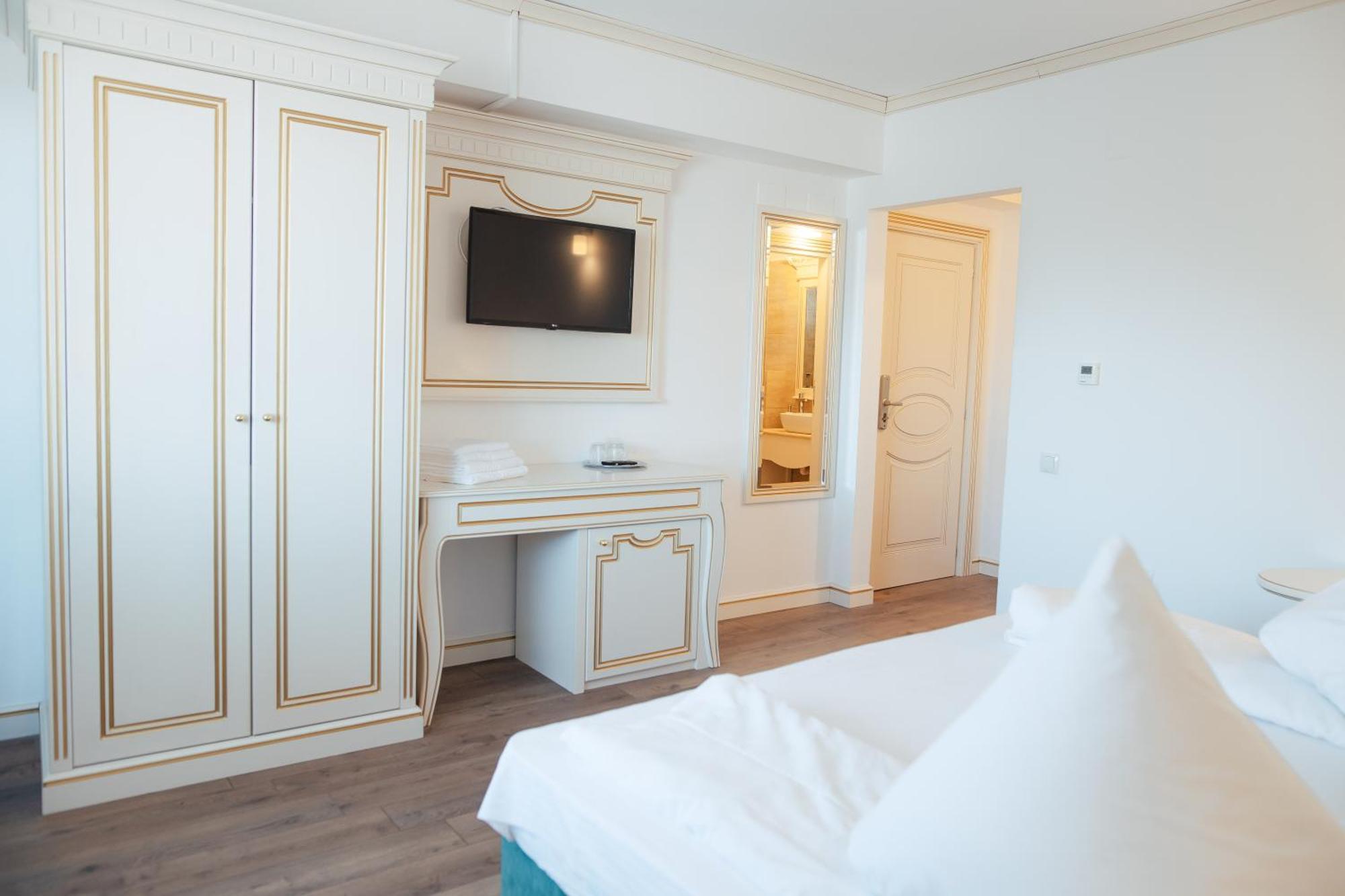 Hotel Miruna Sîmbăta de Sus المظهر الخارجي الصورة