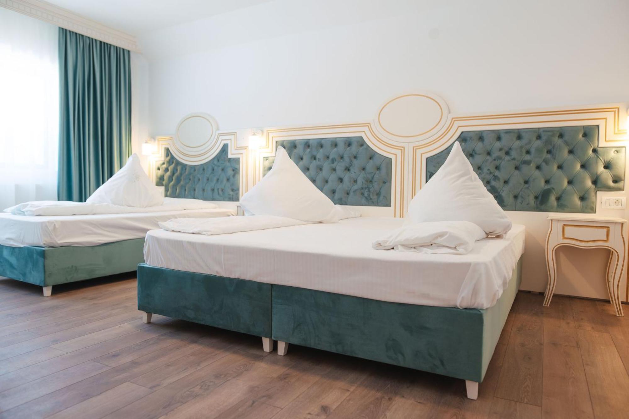 Hotel Miruna Sîmbăta de Sus المظهر الخارجي الصورة